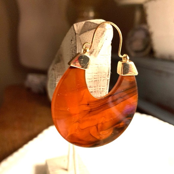 Elegant Amber Drop Earrings - Picture 2 of 5